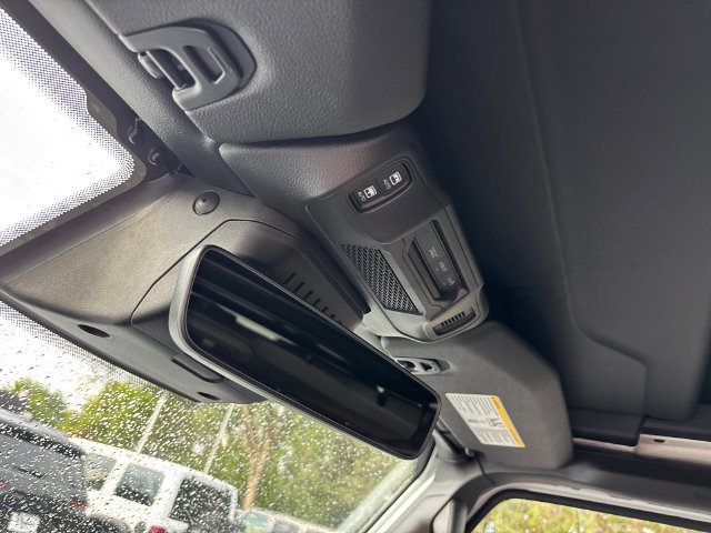 New 2027 Jeep Wrangler Unlimited Sahara AWD/4WD image 25