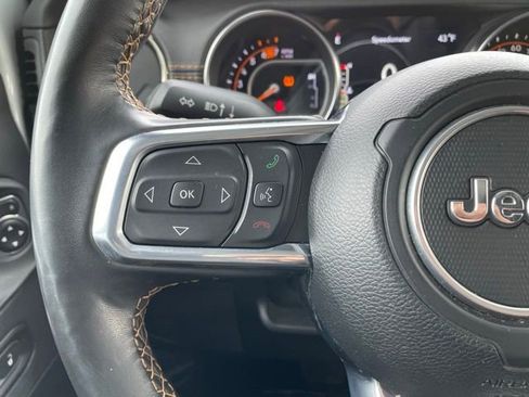 Used 2023 Jeep Wrangler Altitude image 14