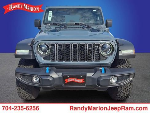 Used 2025 Jeep Wrangler Unlimited Rubicon 4xe w/ Safety Group AWD/4WD image 2