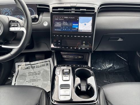 Used 2024 Hyundai Tucson Limited image 11