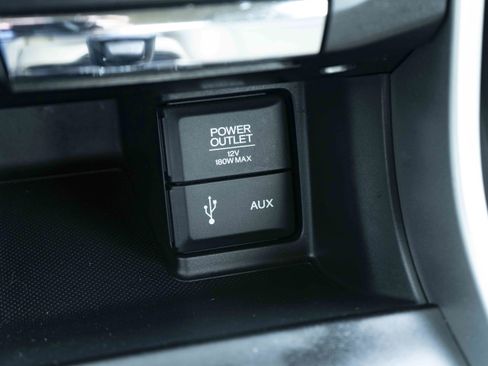 Used 2013 Honda Accord EX-L image 31