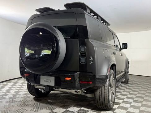 New 2026 Land Rover Defender 110 X AWD/4WD image 8