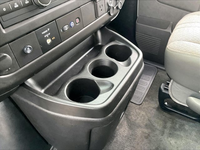 Used 2018 Chevrolet Express 3500 LT w/ LT Preferred Equipment Group RWD image 15