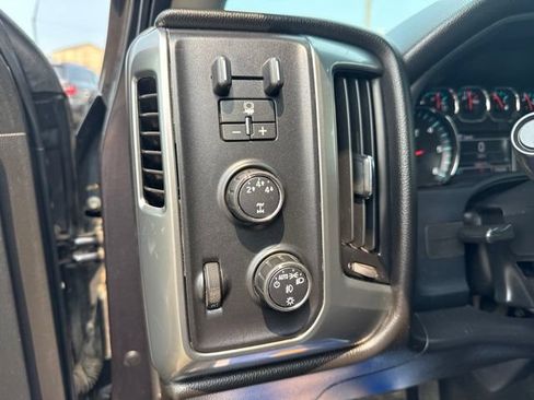 Used 2016 Chevrolet Silverado 2500 LT w/ LT Convenience Package AWD/4WD image 17