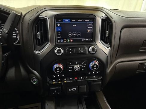 Used 2020 GMC Sierra 1500 Denali w/ Driver Alert Package II AWD/4WD image 41