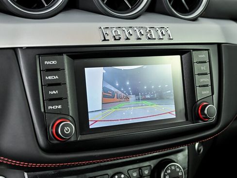 Used 2016 Ferrari FF AWD/4WD image 28