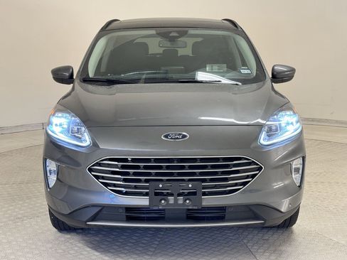 Certified 2022 Ford Escape Titanium w/ Titanium Elite Package image 3