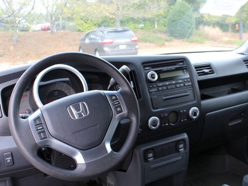 Used 2006 Honda Ridgeline RTS image 12