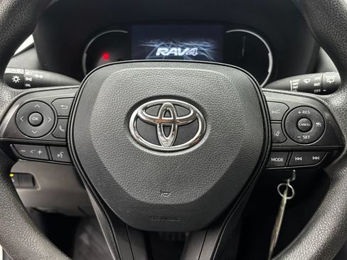 Used 2024 Toyota RAV4 LE AWD/4WD image 20