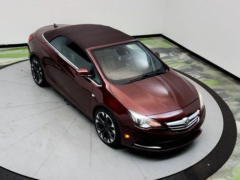 Used 2018 Buick Cascada Premium FWD image 30