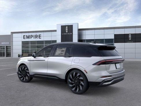 New 2025 Lincoln Nautilus Reserve w/ Jet Appearance Package image 4