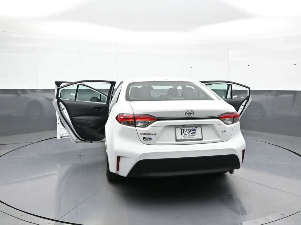 Used 2026 Toyota Corolla LE FWD image 45