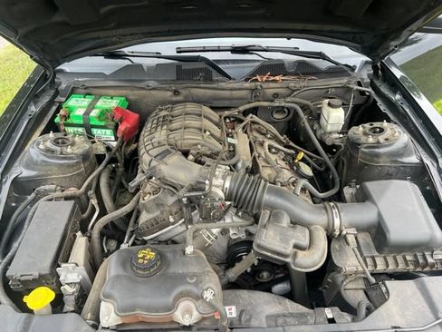 Used 2014 Ford Mustang Coupe w/ Equipment Group 102A RWD image 15