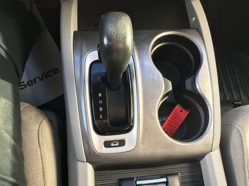 Used 2016 Honda Pilot EX image 15