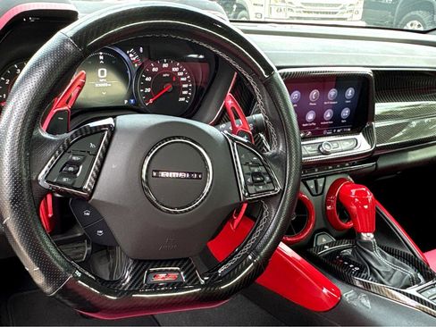 Used 2022 Chevrolet Camaro SS image 4