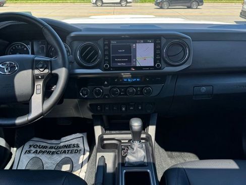 Used 2023 Toyota Tacoma TRD Sport w/ TRD Premium Sport Package AWD/4WD image 6
