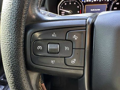 Used 2021 GMC Yukon AT4 image 24