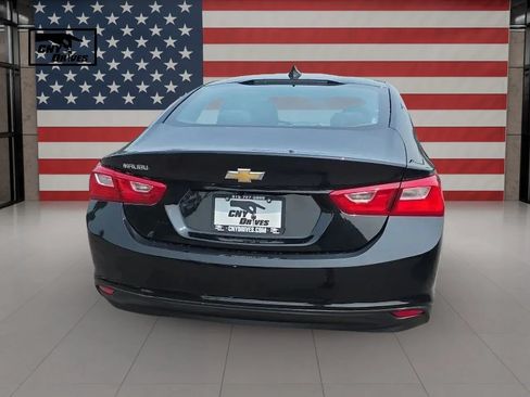 Used 2020 Chevrolet Malibu LS FWD image 5