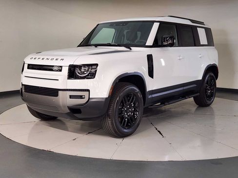 Used 2026 Land Rover Defender 110 S AWD/4WD image 2