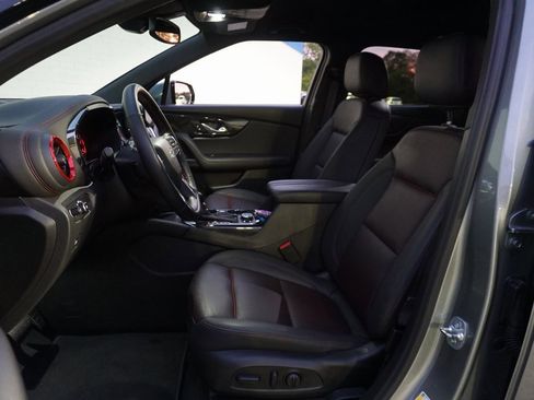 Certified 2025 Chevrolet Blazer RS image 10