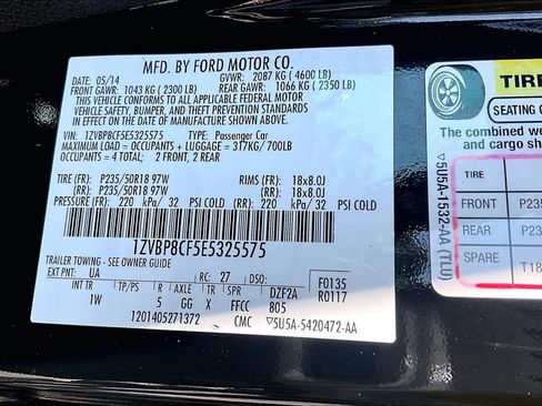 Used 2014 Ford Mustang GT RWD image 29