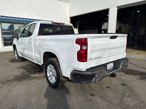 Used 2025 Chevrolet Silverado 1500 LT w/ Z71 Off-Road Package image 3