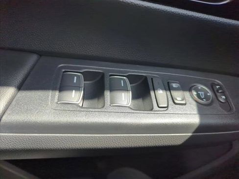 Used 2025 Honda CR-V EX-L image 26