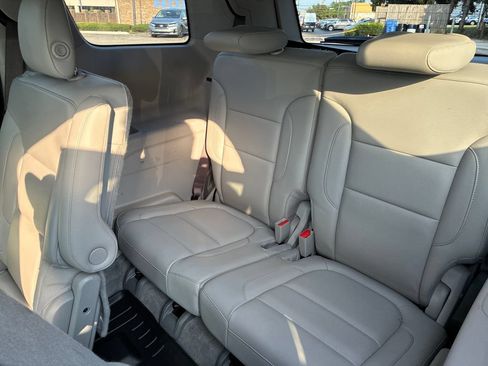 Used 2018 GMC Acadia SLT FWD image 20