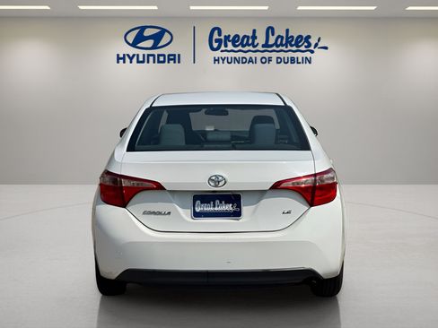 Used 2017 Toyota Corolla LE FWD image 4