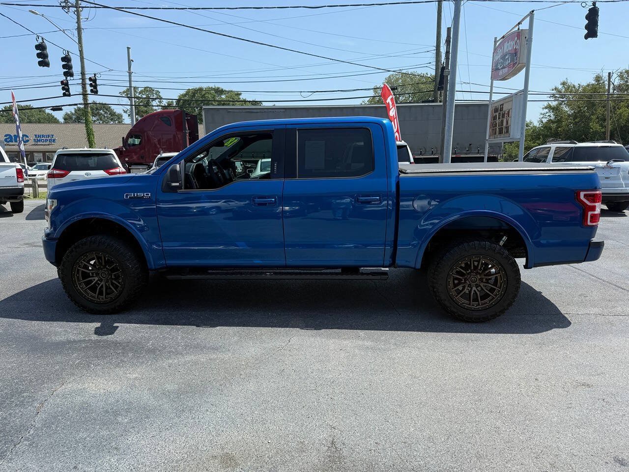 Used 2018 Ford F150 XLT w/ Equipment Group 302A Luxury AWD/4WD image 7