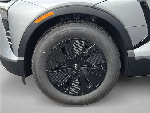 New 2026 Chevrolet Blazer EV LT image 10