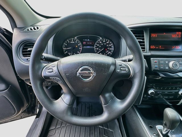 Used 2016 Nissan Pathfinder S AWD/4WD image 12