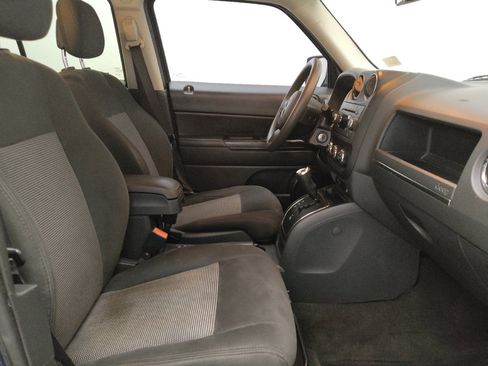 Used 2017 Jeep Patriot Sport w/ Power Value Group image 21