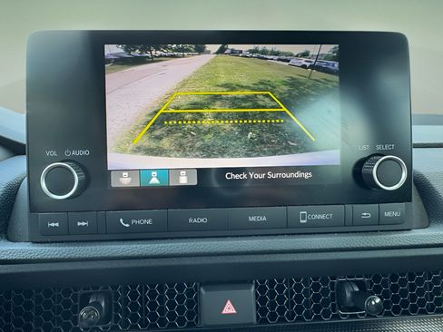 Used 2023 Honda CR-V LX image 24