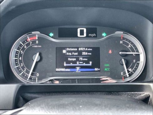 Used 2020 Honda Ridgeline Sport image 4