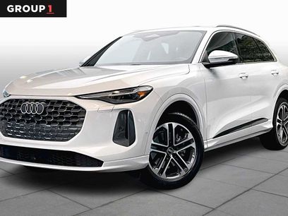 Certified 2025 Audi Q5 Premium Plus w/ Premium Plus