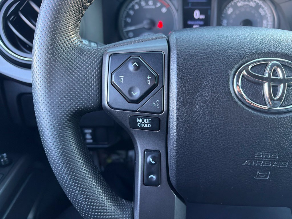 Used 2020 Toyota Tacoma TRD Sport w/ Technology Package AWD/4WD image 24