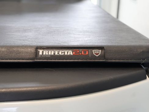 Used 2021 Nissan Titan Platinum Reserve w/ Moonroof Package image 31