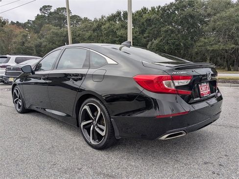 Used 2022 Honda Accord Sport image 6