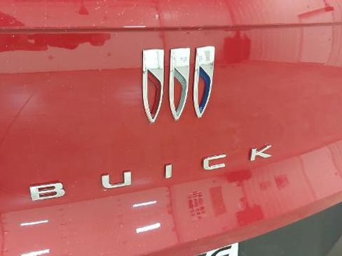 New 2026 Buick Envista Preferred w/ Convenience II Package image 32