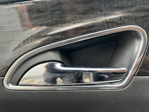 Used 2014 Buick Encore Premium image 8