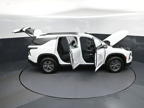 New 2026 Chevrolet Traverse LT image 51