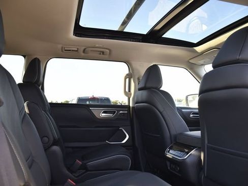 New 2027 INFINITI QX80 Luxe w/ Cargo Package AWD/4WD image 28