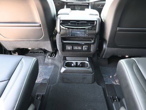 New 2026 Jeep Grand Wagoneer L Limited image 22