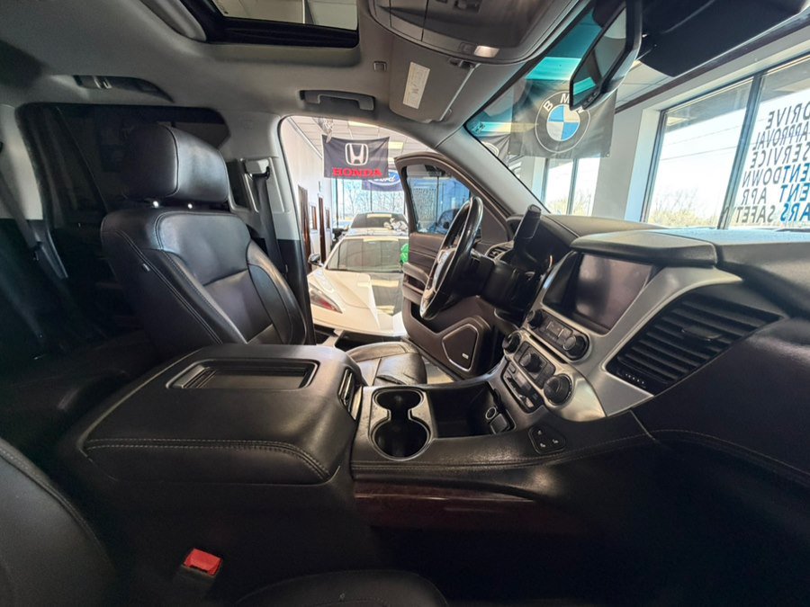 Used 2019 GMC Yukon SLT w/ Graphite Performance Edition AWD/4WD image 45