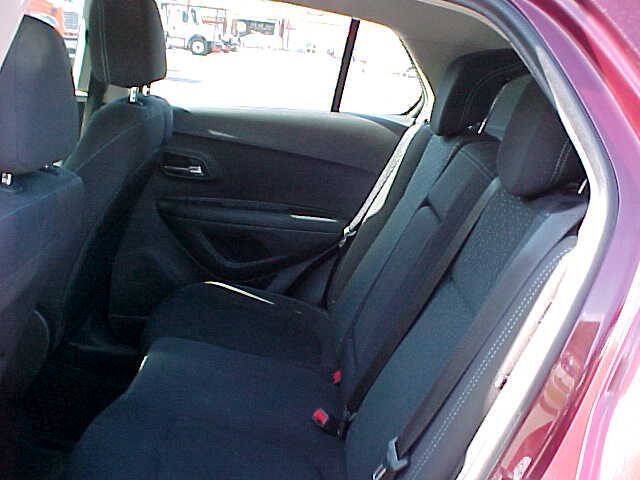 Used 2016 Chevrolet Trax LS w/ LPO, Protection Package AWD/4WD image 15