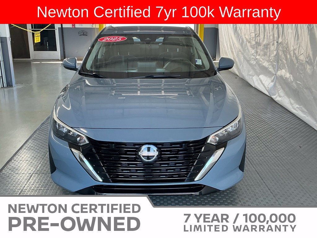 Used 2025 Nissan Sentra SV FWD image 19