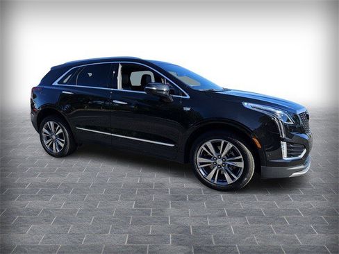 Certified 2024 Cadillac XT5 Premium Luxury w/ Platinum Package image 3