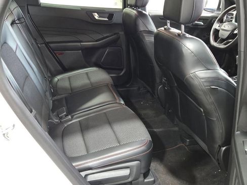 Used 2023 Ford Escape ST-Line Elite image 12