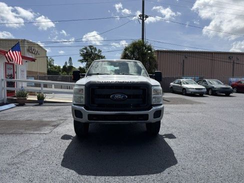 Used 2014 Ford F250 XL w/ Power Equipment Group AWD/4WD image 3
